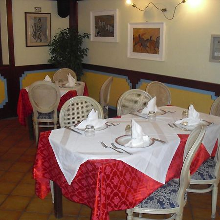 Hotel Girasole Civitanova Marche Zewnętrze zdjęcie