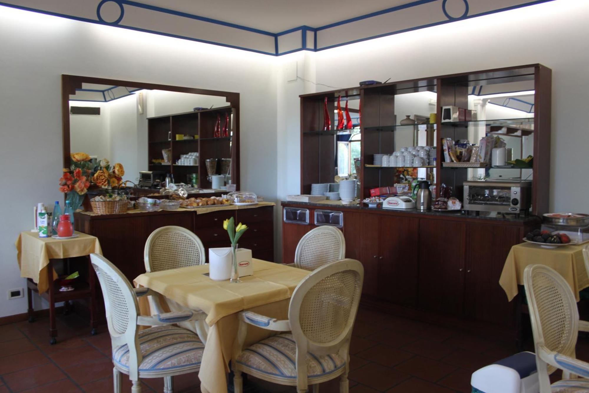 Hotel Girasole Civitanova Marche Zewnętrze zdjęcie