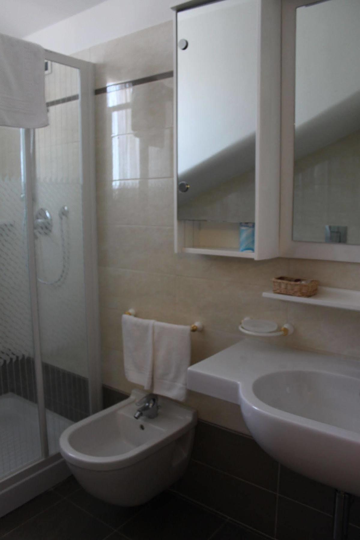 Hotel Girasole Civitanova Marche Zewnętrze zdjęcie